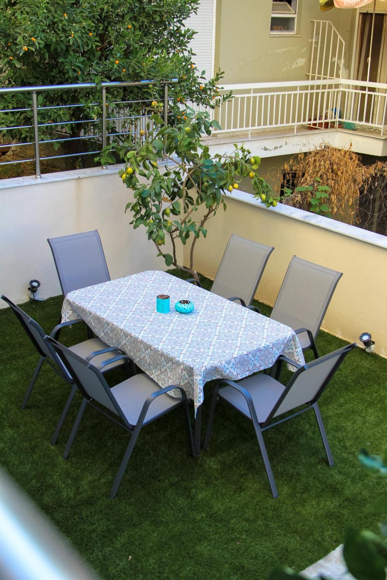 Secret Garden Guesthouse Кавала Экстерьер фото
